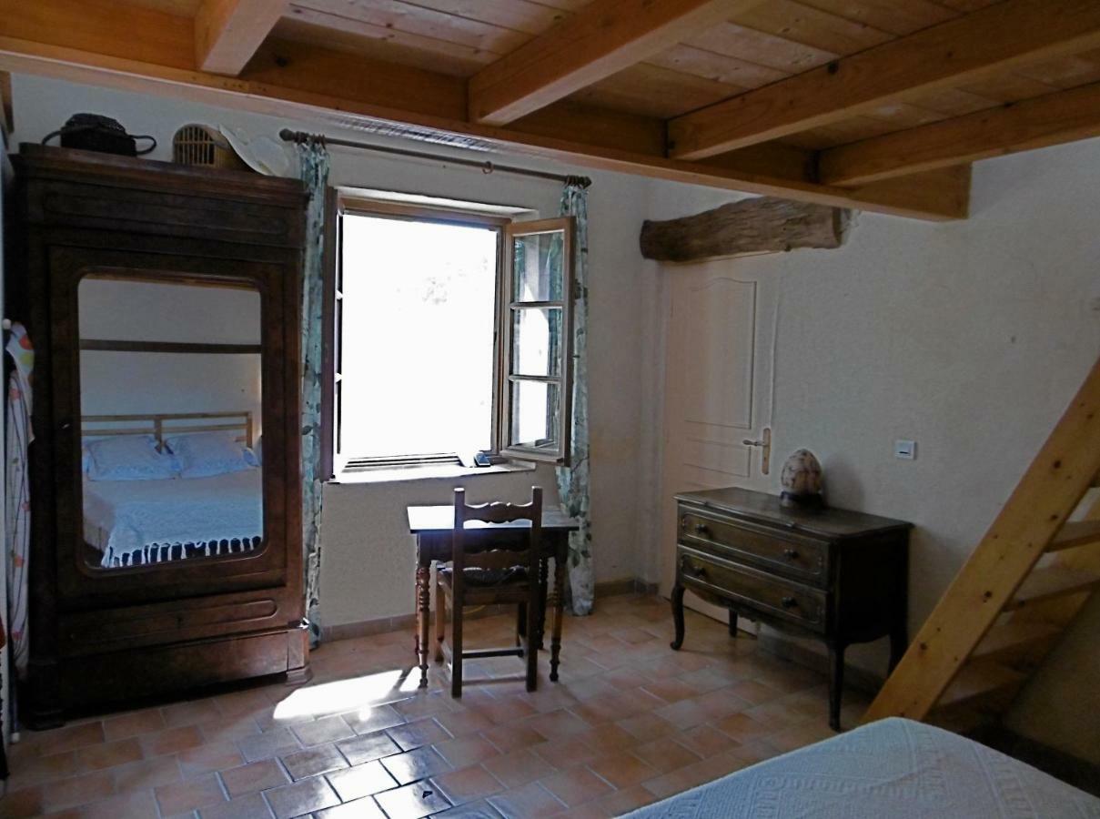 Bed and Breakfast Le Val Leron Valaurie Exteriér fotografie